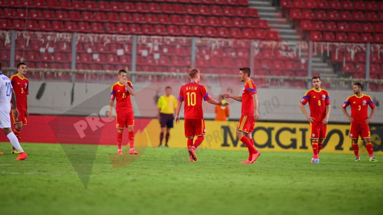 Totul în banda dreaptă. Toate rezervele trimise de Pițurcă în teren cu Grecia au un lucru în comun: sunt mijlocași dreapta