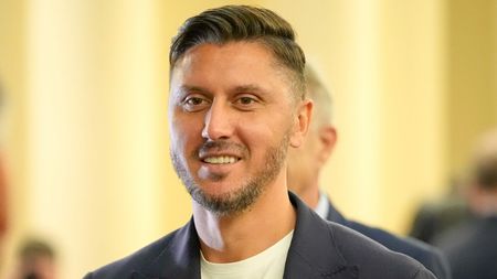 Ca să-l apere pe Zicu, Marica a dat în FRF și în foștii colegi Rădoi și Mutu: „Nu am mâncat usturoi și nici gura nu ne miroase”