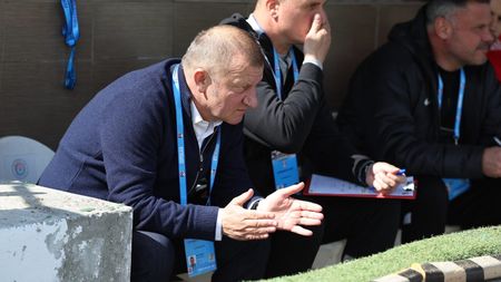 Dorinel Munteanu, derapaj la TV: „Numai oamenii bolnavi fac asemenea declarații”