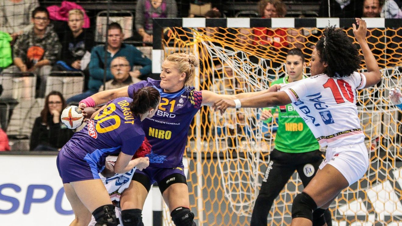 Albertina Kassoma a semnat cu Rapid București! Competiție excepțională la nivelul pivoților în Liga Florilor. Cine prinde echipa ideală?