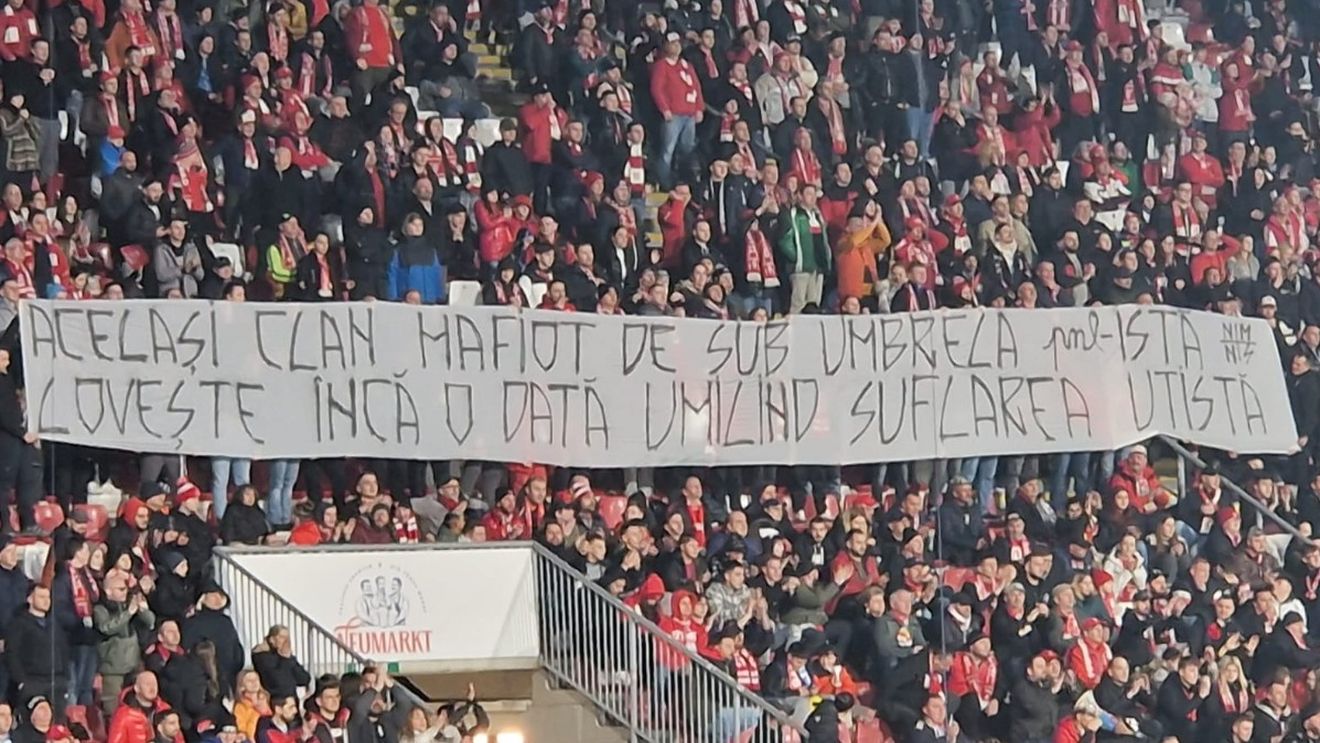 UTA și-a dat suporterii afară din club, primarul Aradului și Mircea Rednic încearcă să medieze conflictul. „Ne facem de râs în fața întregii țări!”
