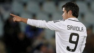 Primul jucător care pleacă de la Real.** Saviola aproape de Benfica