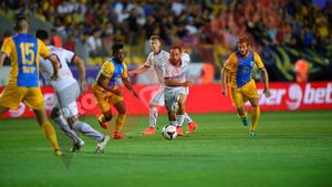 INTERVIU | Cătălin Savin, omul care l-a anihilat pe Mutu: "Sunt rapidist de la trei ani". Vârful Petrolului l-a felicitat după meci pentru evoluție