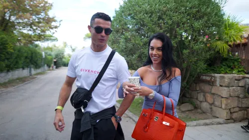 Câți bani ia Georgina Rodriguez pe lună de la Cristiano Ronaldo, dacă portughezul o părăsește. A trecut totul în contract și ar fi de două ori mai bine plătită decât fotbalistul cu cel mai mare salariu din Superliga