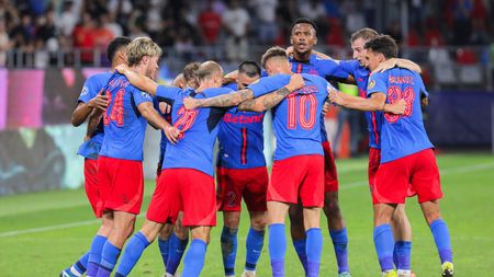 FCSB, pusă în gardă de un fost dinamovist, înaintea meciului cu RFS: „Are 3 goluri pe meci! Echipa este organizată”. EXCLUSIV