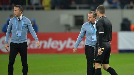 Balaj l-a pus pe coji de nucă! Reghecampf a fost trimis în tribune la pauza derby-ului cu Dinamo. Ce gest a făcut antrenorul Stelei