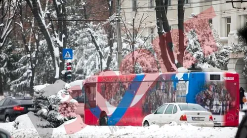 Pasiune de primar:** Marius Stan a decorat autobuzele din Galați în culorile Oțelului