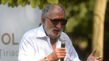 „Am băut bere cu Donald Trump și am vânat în Italia cu fiul lui”. Magnatul Ion Țiriac a dezvăluit ce i-a spus președintele SUA când l-a întrebat dacă bagă în faliment o mare companie aviatică pe care o cumpărase