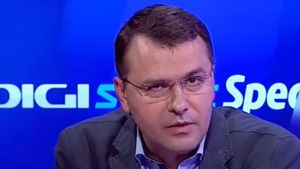 Vali Moraru i-a bătut obrazul lui Dorin Șerdean: „E vorba de bun simț, de cei 7 ani de acasă. Uită-te în ochii oamenilor"
