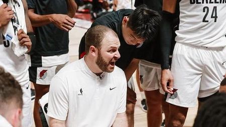 De ce staff tehnic va dispune la naționala României secundul celor de la Chicago Bulls