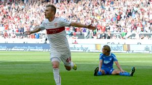 Maxim, de neoprit în Germania! VIDEO: Stuttgart a deschis scorul cu Werder dintr-o fază plecată din piciorul românului