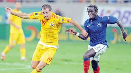 Întrebări înainte de Turcia!** Cât de închis vom juca, cine va fi fundaș dreapta, care va fi atacul? Ce a încercat Pițurcă și echipa probabilă pentru meciul cu Turcia