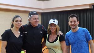 IMAGINEA ZILEI | Nadia Comăneci i-a dat replica lui Ilie Năstase 