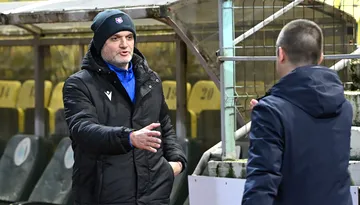 Ce a fost asta? Erik Lincar, moment hilar după victoria cu ACSM Reșița. Înaintea meciului afirma că mai bine nu s-ar prezenta, iar apoi i-a făcut ”statuie” lui Flavius Stoican: ”Un antrenor extraordinar!”