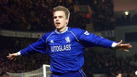 VIDEO Jesper GrÃ¸nkjÃ¦r a pus ghetele în cui!** EUROGOLUL marcat în ultima partidă a carierei