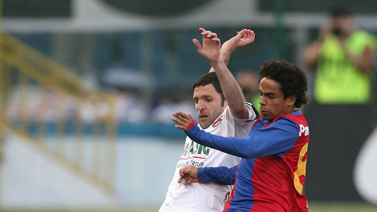 Îl mai știi pe Elton? Fosta mare speranță a lui Gigi Becali, găsită de MM Stoica în Brazilia, a prins transferul carierei la 33 de ani