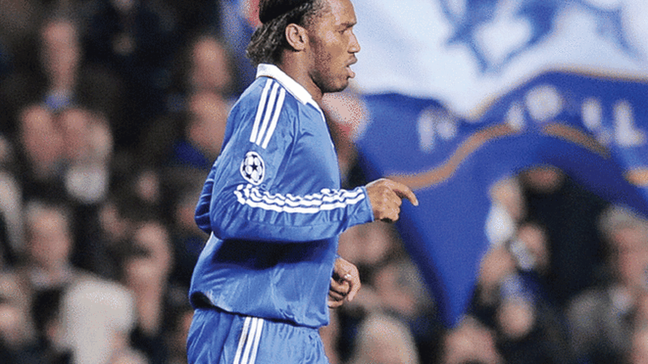 Drogba și-a prelugit contractul cu Chelsea