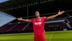 Mesajul lui Kurt Zouma după ce a fost prezentat oficial la CFR Cluj: „De asta sunt aici!”