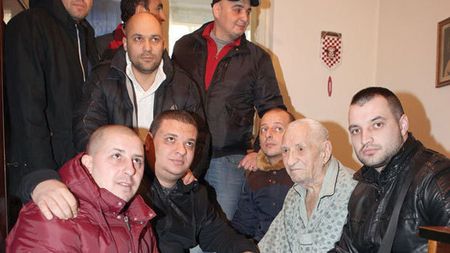 FOTO:** Gest emoționant făcut de fanii Rapidului la început de an