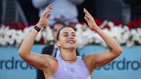 Aryna Sabalenka strânge record după record. A triumfat la Madrid și a trecut peste Simona Halep, dar o mai amenință la un capitol