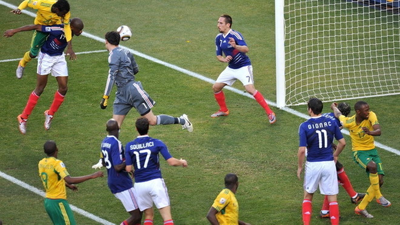 "Dacă mi se cere demisia, nu voi sta la discuții"