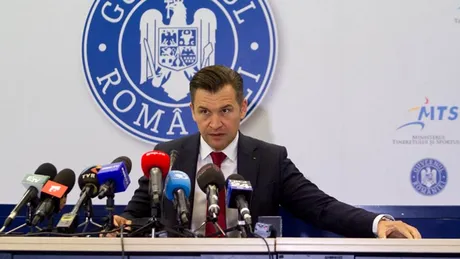 Ministrul Ionuț Stroe, supărat că Petrolul nu l-a anunțat și pe el de cazurile de COVID-19 de la club. ”Nu e timpul trecut”
