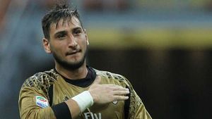 Cei 20 de jucători pe care AC Milan îi aduce în România!  Frații Donnarumma, în lotul "Diavolului" pentru meciul cu CS U Craiova. Lipsesc însă trei jucători aduși cu 80 de milioane de euro