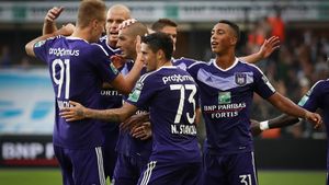 Transferul la care șefii lui Anderlecht nu îndrăzneau să viseze în urmă cu câteva luni: Manchester United îl vrea după meciul de Europa League