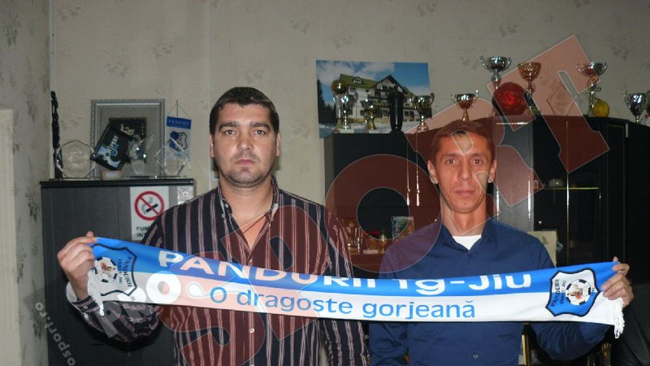 FOTO EXCLUSIV** Ciobotariu a semnat cu Pandurii!