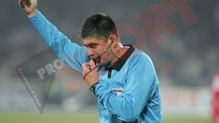 "Deaconu este CFR-ist! Nu ar fi rău să ne arbitreze și cu CFR-ul!"** TREI faze imputate de dinamoviști centralului: