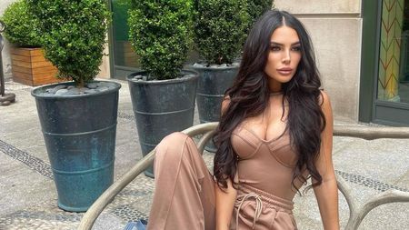 Fiica lui Ion Țiriac, schimb de replici pe rețelele sociale: „Aici greșești! Nu trebuie să te gândești la viitor”