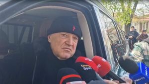Cum a distrus Gigi Becali brandul FCSB și șansele de a lua un titlu: „Face ce vrea pe banii lui! Toți acolo sunt aliniați, nu îmi permit să le spun slujitori! Transferă din ce scrie presa și după telefoanele unora” | VIDEO EXCLUSIV PROSPORT SPECIAL