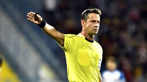 Brigadă din Turcia la CFR Cluj - AZ Alkmaar, în grupele Conference League. Centralul partidei i-a mai adus noroc campioanei României în competițiile europene