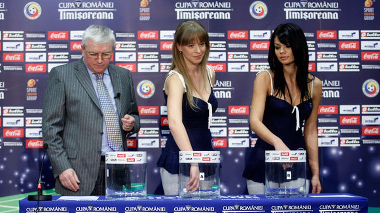 Tragerea la sorți a 16-imilor Cupei: Steaua - Sănătatea, Juventus - Rapid, Astra - CFR, Dinamo - Luceafărul! Vezi tabloul complet