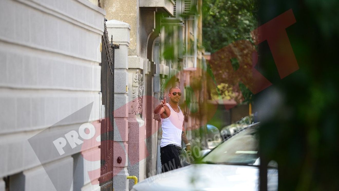 FOTO EXCLUSIV - Wesley s-a întâlnit cu Anamaria Prodan să-și negocieze contractul cu Steaua!