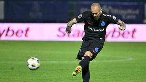 Patronul din Superliga a discutat cu Denis Alibec transferul de la FCSB: „Asta mi-a zis”