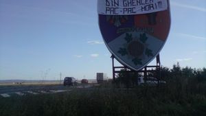 Contestat și în Vrancea:**  'Gigi, pleacă din Ghencea! Pac, pac, mori'
