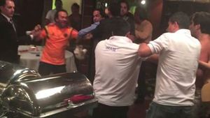 VIDEO | Incidente înaintea "sfertului" de la Fortaleza: fiul președintelui columbian și prietenii săi s-au încăierat cu suporterii brazilieni într-un restaurant