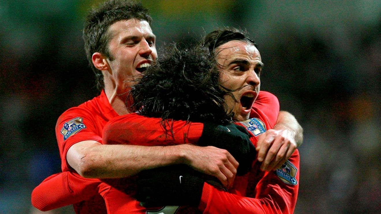 VIDEO / Berbatov aduce victoria lui Manchester United la Bolton în minutul 90!