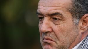 Becali, cel mai "filantrop" român! Și-a împrumutat amicii cu 60 de milioane â‚¬!