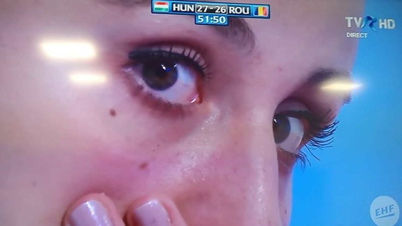 "Din păcate, se poate vorbi despre așa ceva". Anunțul Elizei Buceschi despre accidentarea Cristinei Neagu și un discurs apăsat: "Un meci urât, trebuie să-l uităm, cred că avem o problemă psihică!"