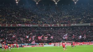 Dinamo, la un pas de implozie! PCH e gata de război cu Andrei Nicolescu din cauza noii sigle