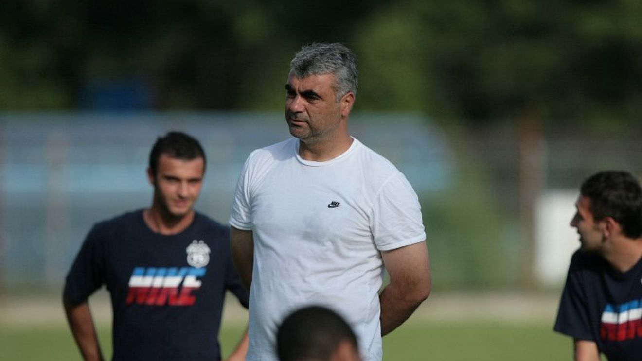 FOTO Leo Strizu a condus primul antrenament al Stelei! Becali: "Pițurcă a spus că n-are sens să meargă la stadion"