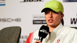 Iga Swiatek, nervoasă după înfrângerea cu Ostapenko. S-a rățoit la jurnalişti: „Aşa am părut?”