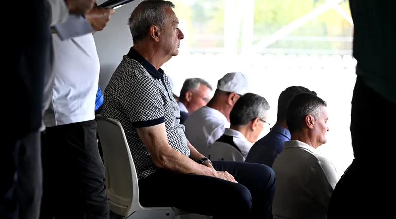 Mircea Rednic e implicat, neoficial, la un club din Liga 3. ”Orice echipă are nevoie de sfaturile lui. Ne poartă noroc”