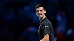 Imagini splendide cu Novak Djokovic pe străzile din Belgrad! Le-a făcut unor copii o bucurie imensă, demnă de un campion adevărat | VIDEO