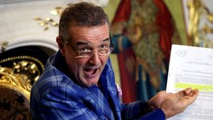 Cristian Gațu, dezvăluiri incredibile despre Gigi Becali: „Făcea schimb de valută! Știu că i-am dat și un șut în fund o dată” | VIDEO EXCLUSIV ProSport LIVE