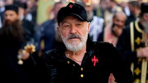 Patronul din Superliga care a fost eliminat de Shkendija din Europa a reacționat la eșecul FCSB: „Eroul vostru de televiziune plătește pentru trufie. Echipa e neantrenată și fotbalul nu se face toată ziua pe posturile TV”. EXCLUSIV