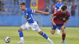 EXCLUSIV | Matematicianul din Copou! Student la ASE, Robert Ion explică de ce a ales Poli Iași, câte goluri și pase de gol și-a propus și cum ”se rezolvă” ecuația promovării
