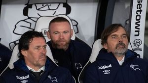 E oficial! Wayne Rooney a revenit în Anglia! E gata de debut și de noua provocare. Va fi jucător-antrenor